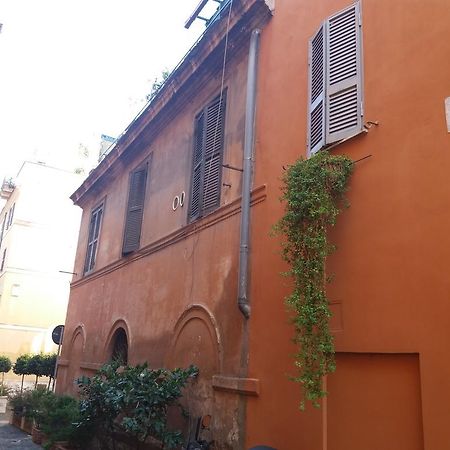 Frangipane Apartment ローマ エクステリア 写真