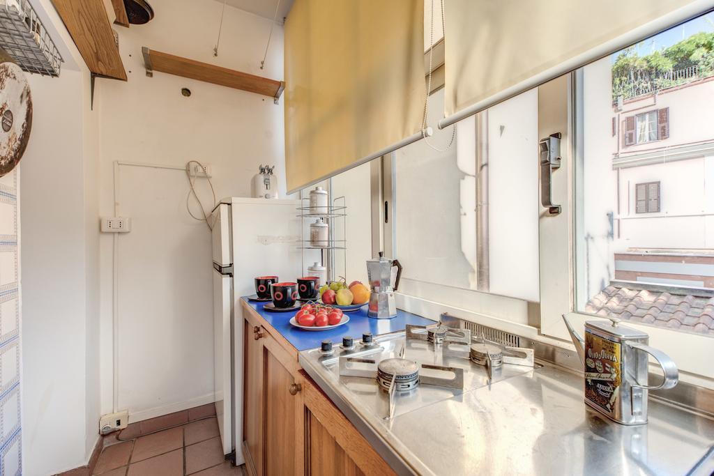 Frangipane Apartment ローマ 部屋 写真