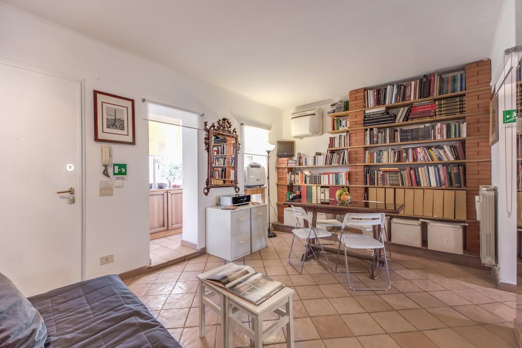 Frangipane Apartment ローマ 部屋 写真