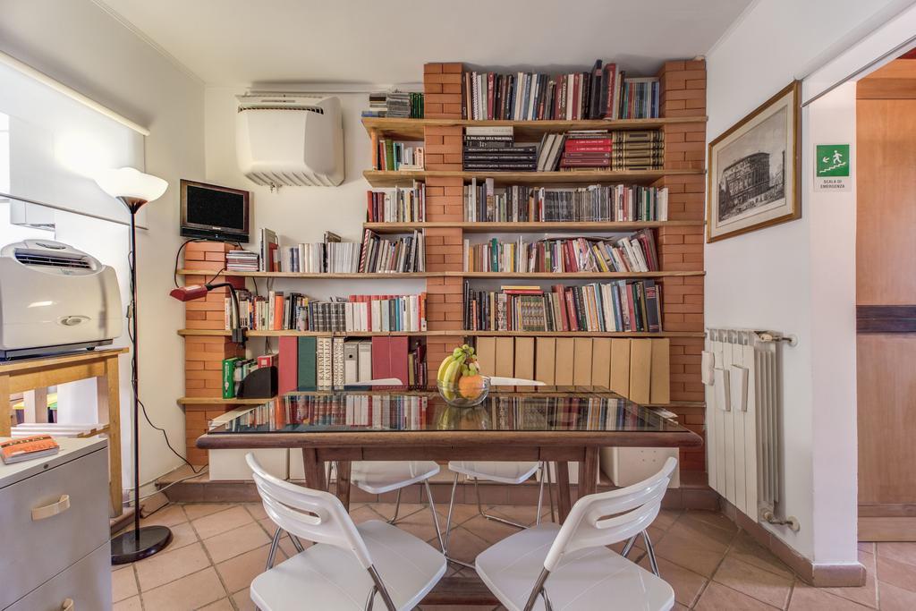 Frangipane Apartment ローマ 部屋 写真