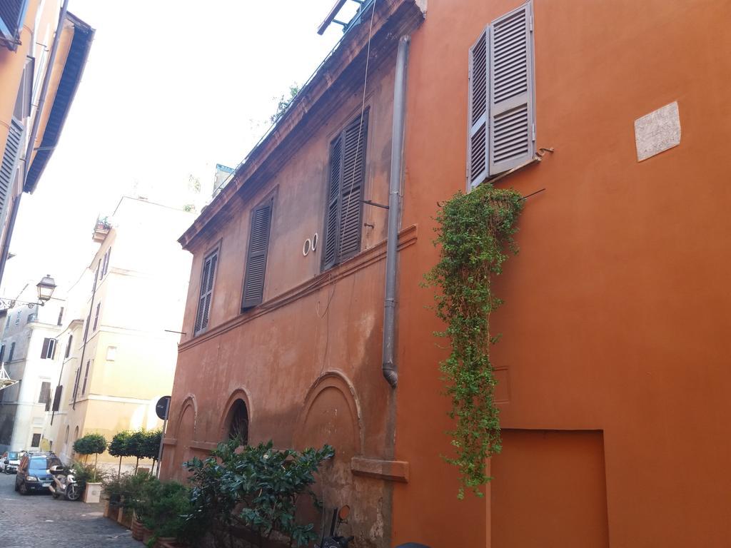 Frangipane Apartment ローマ エクステリア 写真